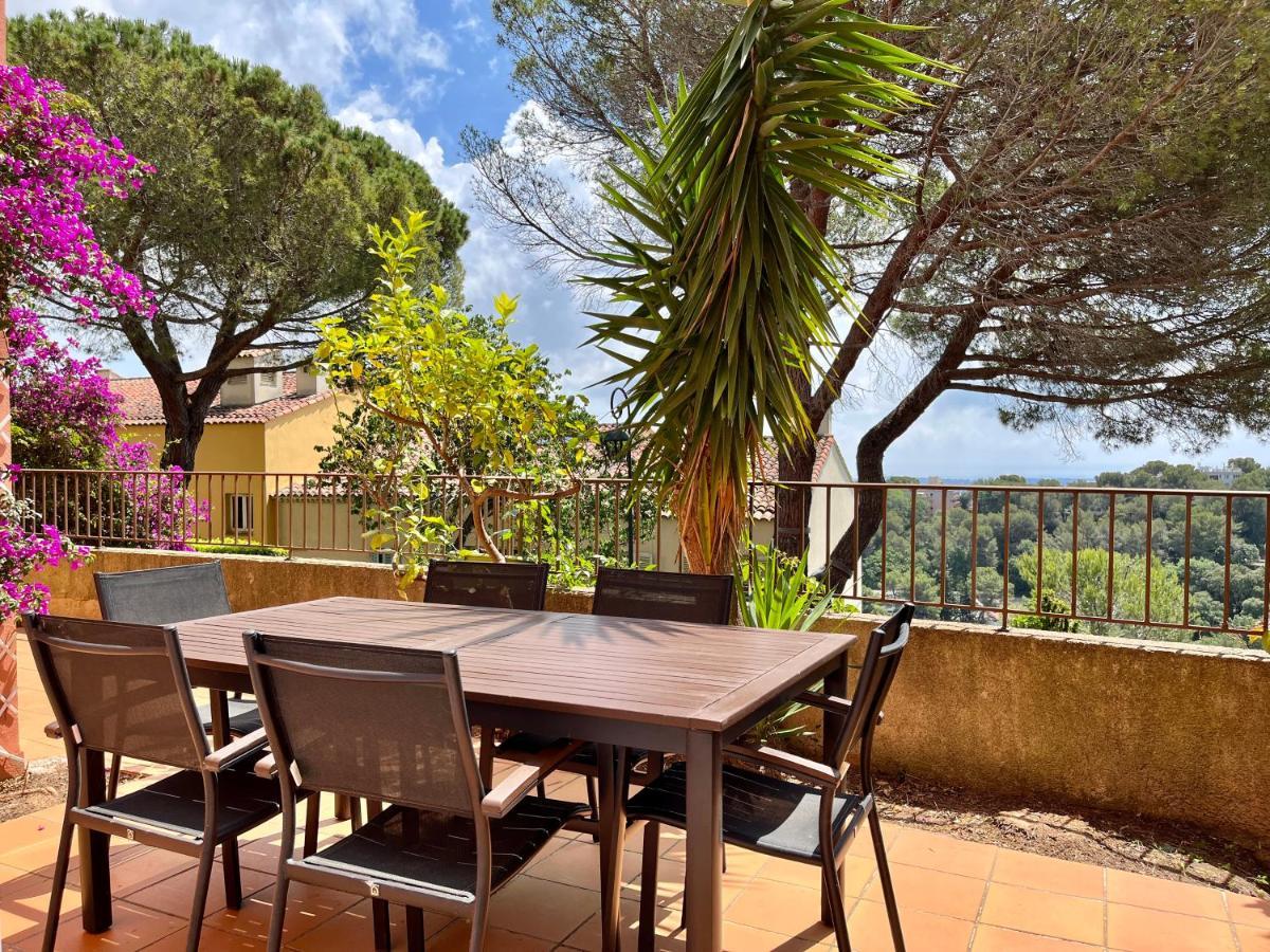 Village Typique - Piscine - Grande Terrasse Ombragee - Logement Climatise Mougins Esterno foto