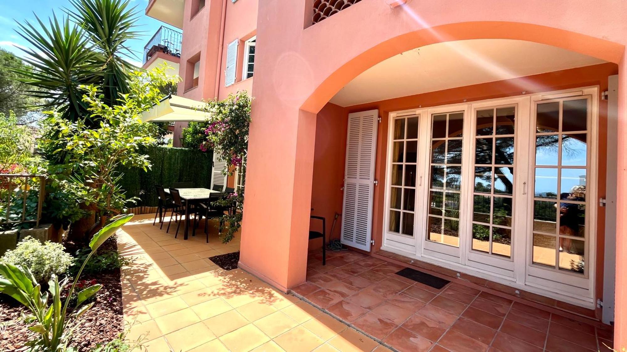Village Typique - Piscine - Grande Terrasse Ombragee - Logement Climatise Mougins Camera foto